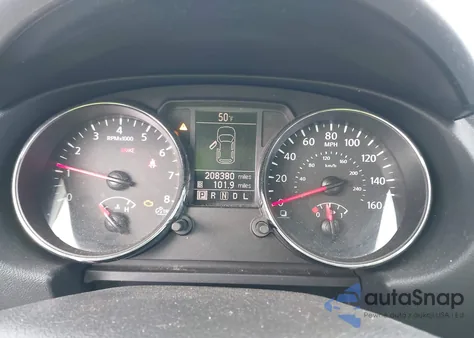 2011 Nissan Rogue S z USA, uszkodzony, nr VIN JN8AS5MV1BW664457